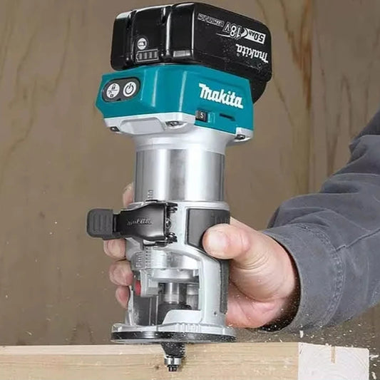 Makita 18V kantfres – Presisjon, kraft og kontroll.